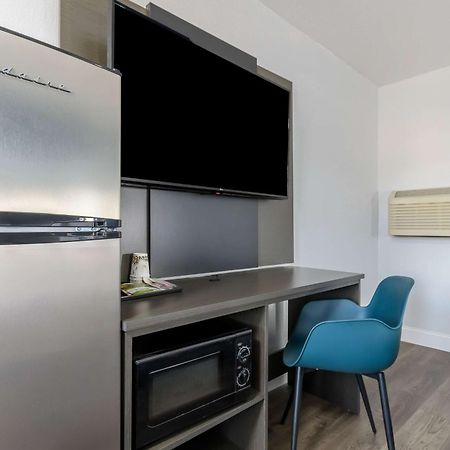 Studio 6 Suites Madera, Ca Yosemite Exteriör bild
